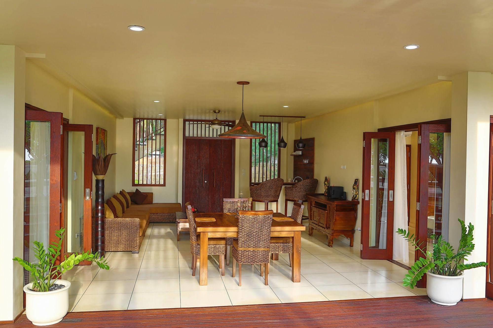Mala Garden Resort And Spa Gili Trawangan Exterior photo